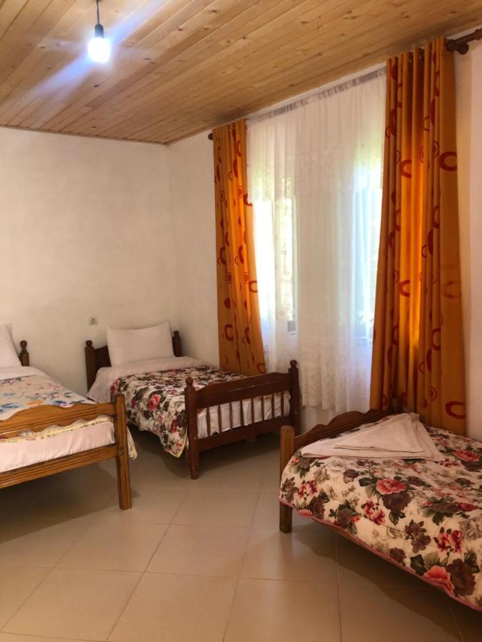 Guest House Ledio วัลโบเนอ ภายนอก รูปภาพ